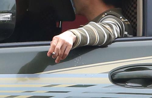 有車族要當心!車內二手煙致癌風險更高