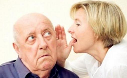 老人聽力不好咋辦？預(yù)防方法要做好