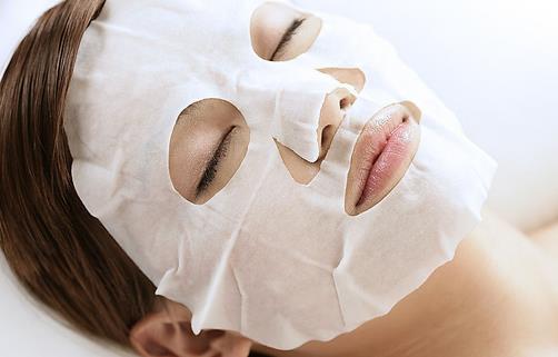 冬季敷面膜時保暖很重要