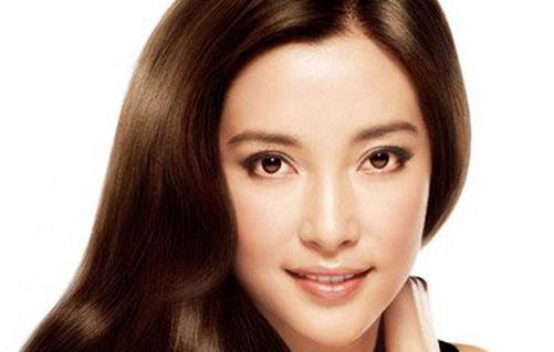 去除頭屑 讓頭發(fā)無“屑”可擊