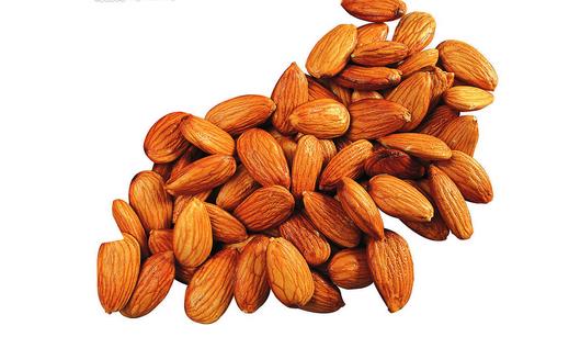 治青春痘有妙方 銀耳杏仁飲戰痘