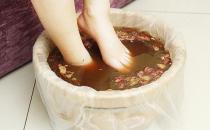 花椒泡腳保健治痛經有好療效