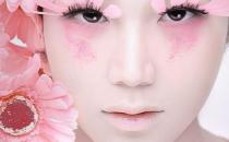干燥脫皮肌如何卸妝？4個潔面美肌技巧