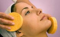 女人如何保養臉部4個易老部位