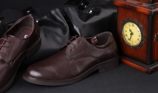 皮鞋如何除皺?皮鞋保養方法