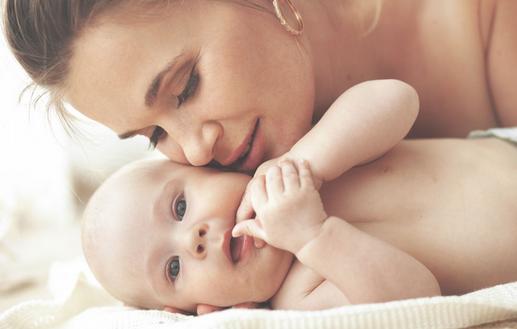 壞習慣影響寶寶骨骼發育