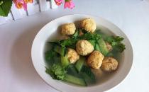 老黃瓜汆丸子湯怎么做？老黃瓜的功效