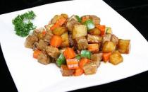 土豆燒牛肉怎么做？