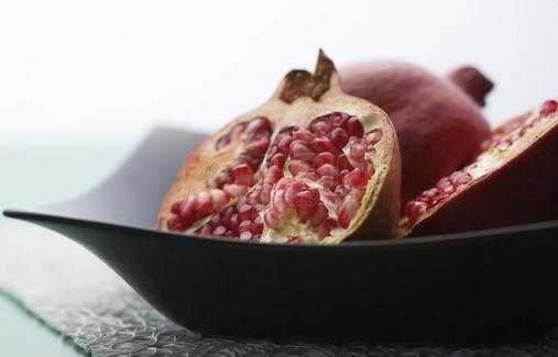 如何挑到好吃的石榴？