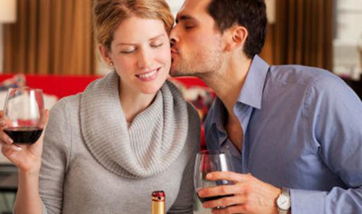 從他的舉動解析他對你的愛