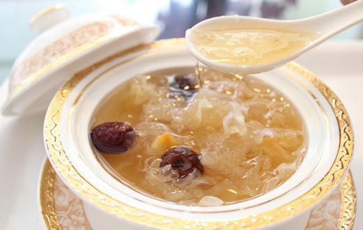 女人常喝的幾款養(yǎng)顏糖水做法