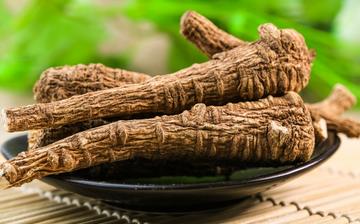 【白芷】白芷的功效與作用_白芷有什么作用和藥用禁忌_白芷的副作用