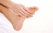 搓腳能夠幫助老年人滋陰補(bǔ)腎