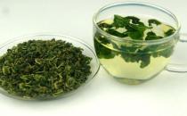 眼干怎么辦？中醫(yī)幫你的眼睛“補(bǔ)水”