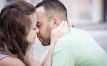 接吻技巧讓男人更瘋狂