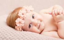 母乳喂養多久最好？母乳喂養多久添加輔食