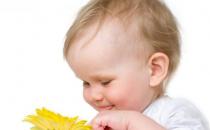 寶寶選輔食要謹慎 遠離輔食選購三誤區