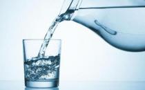 春季女性多喝水可以清潔肺部 養生又美容