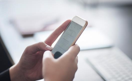 延長手機電池壽命 手機電池保養十大妙招