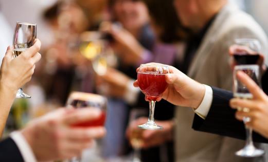 健康飲酒應當遵循的原則 食物解酒小妙招