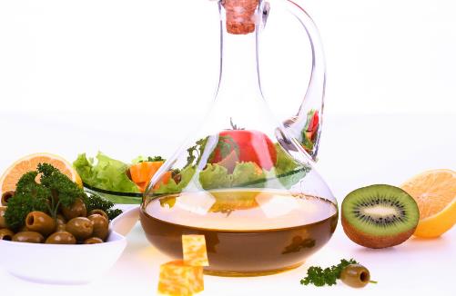 橄欖油的12個(gè)生活小妙用