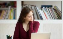 長期久對電腦要適當補充營養 適合常吃的食物和茶類