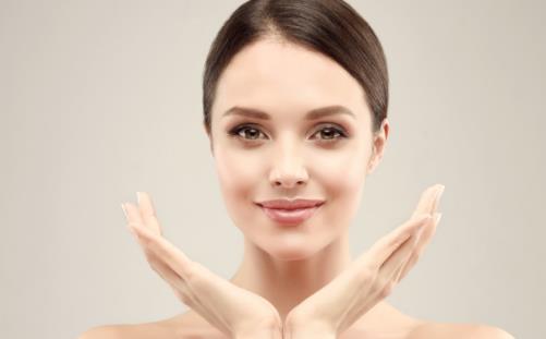 保養(yǎng)皮膚要適度 過度清潔危害大