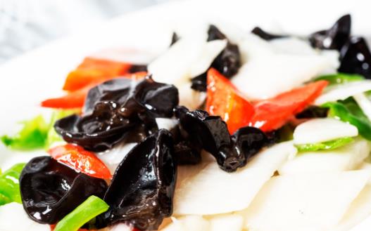 山藥是最為比較清補的食物 山藥的選購竅門