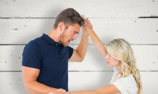 判斷家暴男人的心理 遠(yuǎn)離家暴的危害