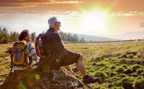 ?老年人選擇去旅游 準(zhǔn)備旅游需要注意的十個(gè)地方