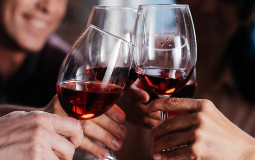 壽命短的男人,喝酒后最愛做五件事,若你五個都沒有,恭