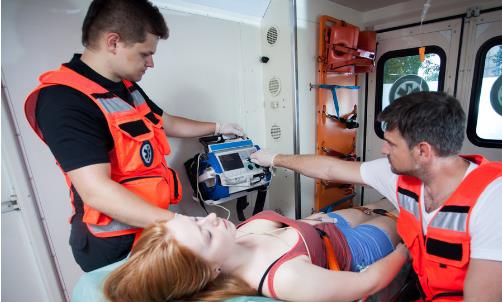 氣管進異物用哈姆力克急救法 哈姆力克急救操作方法