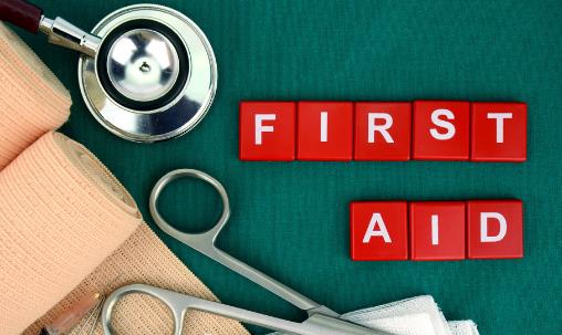 氣管進異物用哈姆力克急救法 哈姆力克急救操作方法