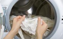 ?洗內(nèi)衣的注意事項 內(nèi)褲一定不能隔夜洗