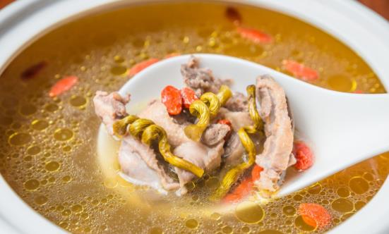 煲湯時間越長越好?盤點4大煲湯誤區(qū)