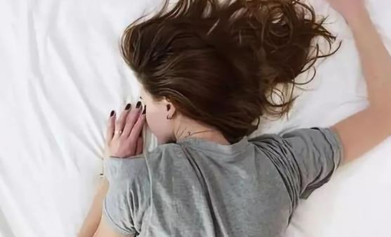 鬼壓床的出現是醫學依據 這就告訴你真相