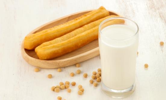 遠(yuǎn)離這些讓你長(zhǎng)胖的食物