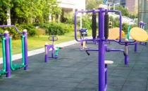 ?老人正確使用小區健身器材 要量力而行選擇適合自己的