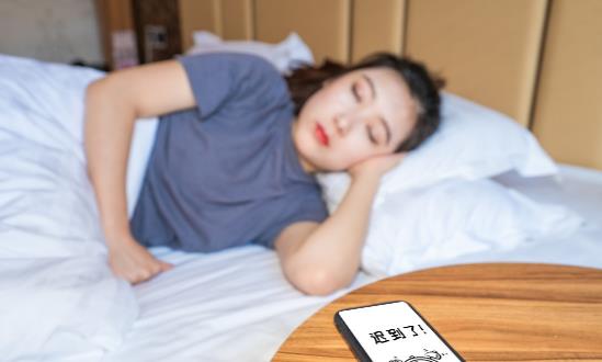 春困來(lái)襲睡不醒可咋整 做好這幾件事讓你精神百倍