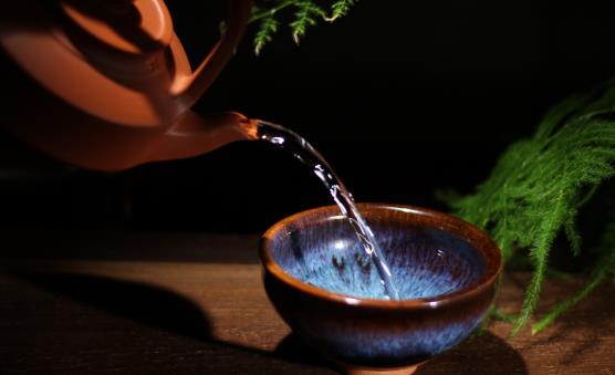 科學的喝茶提升保健意識 關于喝茶相關的禁忌