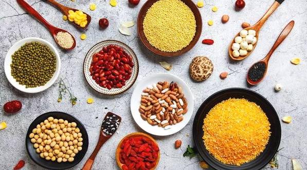 多吃粗糧能緩解便秘?怎么知道自己有沒有便秘?便秘怎么辦