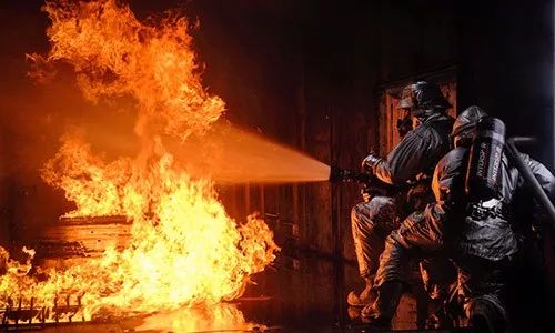 央視五大名嘴主持人皆因患癌離世 哪些職業更易患癌？