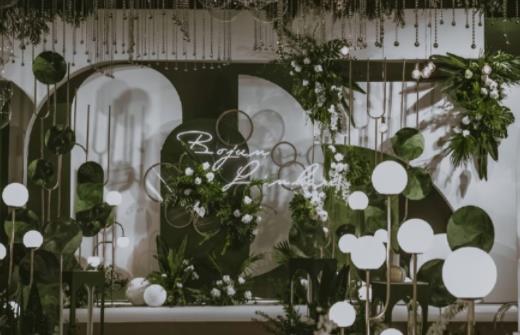 女生想要一個體面婚禮有錯嗎 沒有條件辦婚禮怎么辦