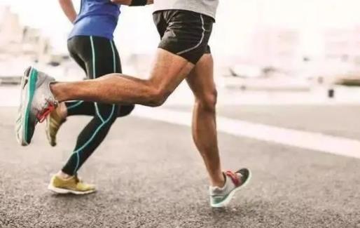 跑步能讓臉部皮膚緊致嗎 什么時(shí)候跑步才是瘦身的最佳時(shí)間